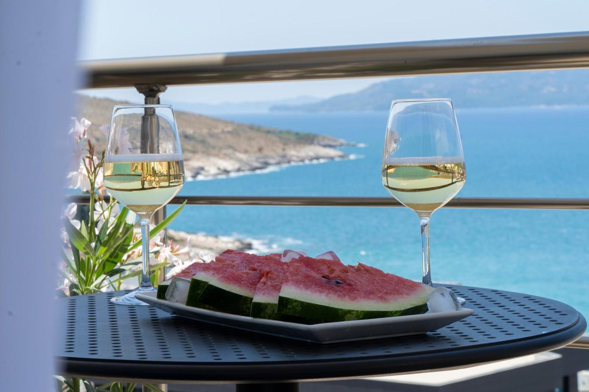 Mateo Apartments Sarandë Esterno foto