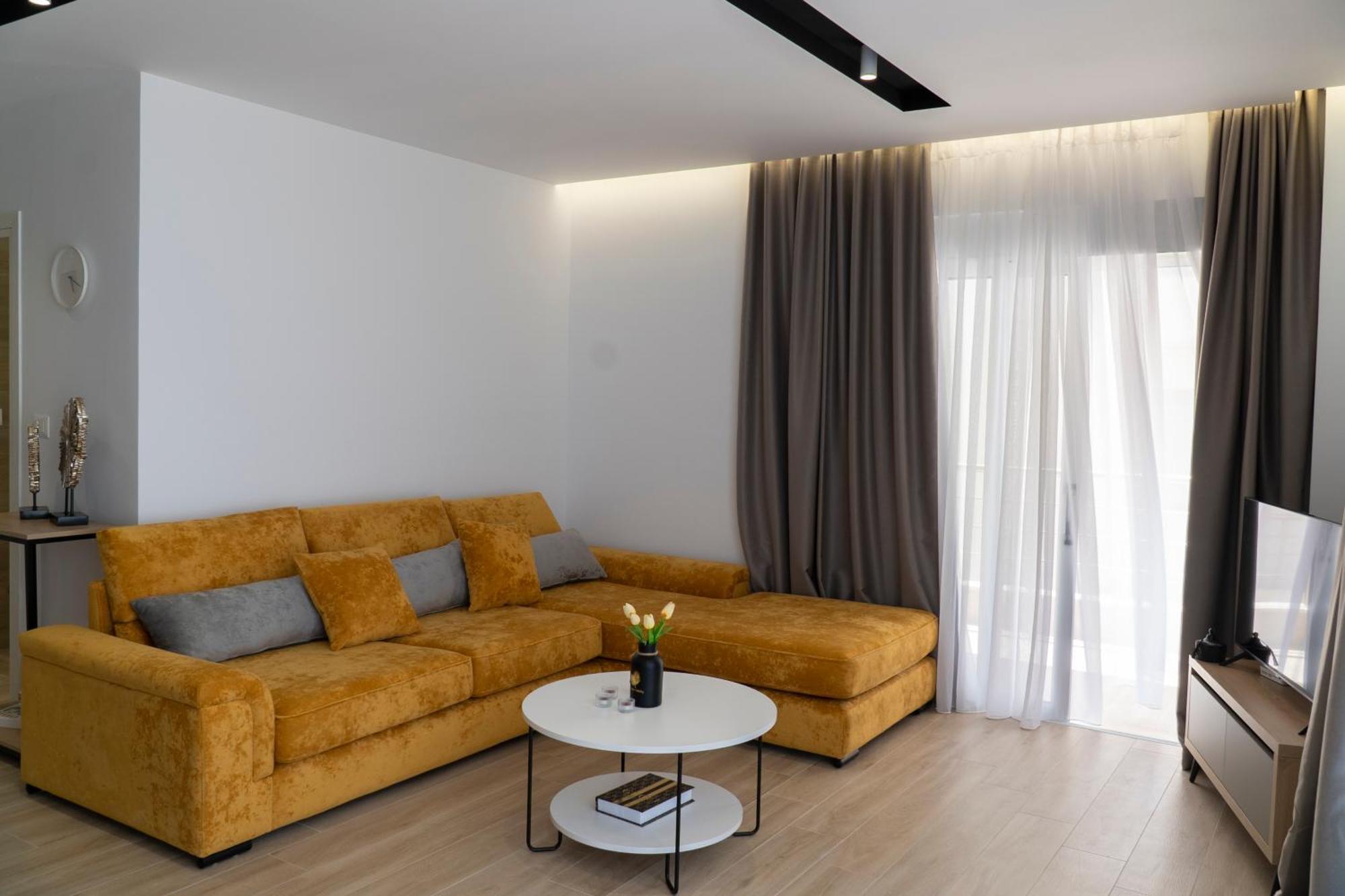Mateo Apartments Sarandë Esterno foto