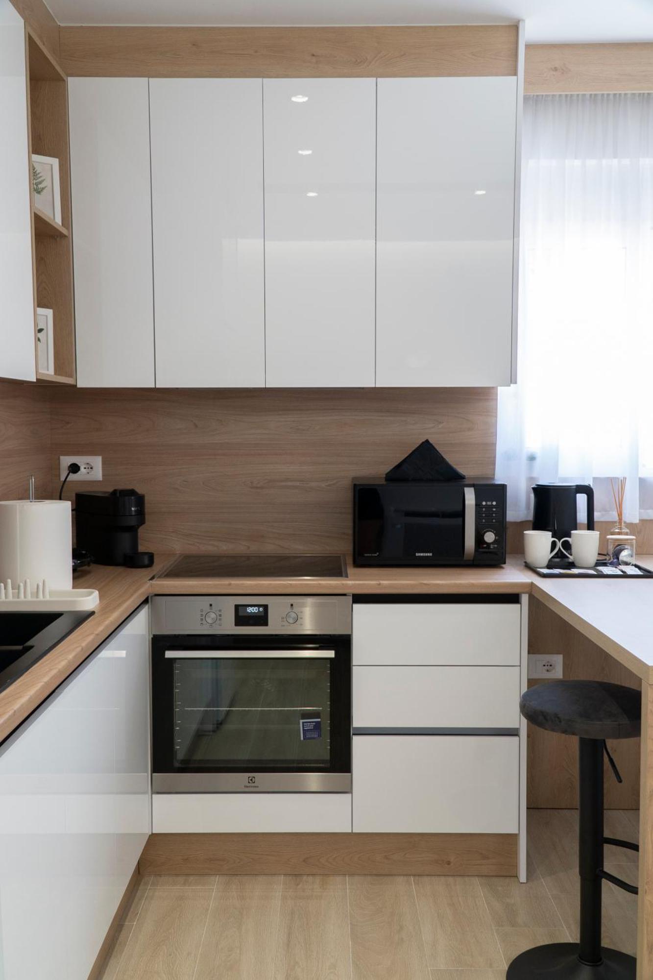 Mateo Apartments Sarandë Esterno foto
